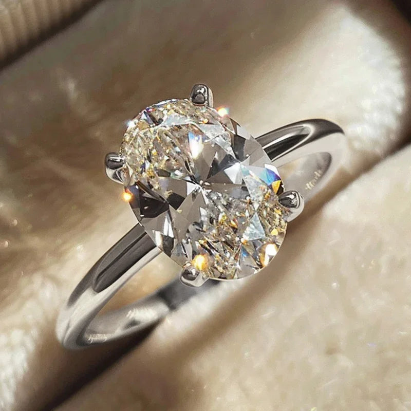 Anillo Solitario Oval · Plata 925 · 1–8 Quilates