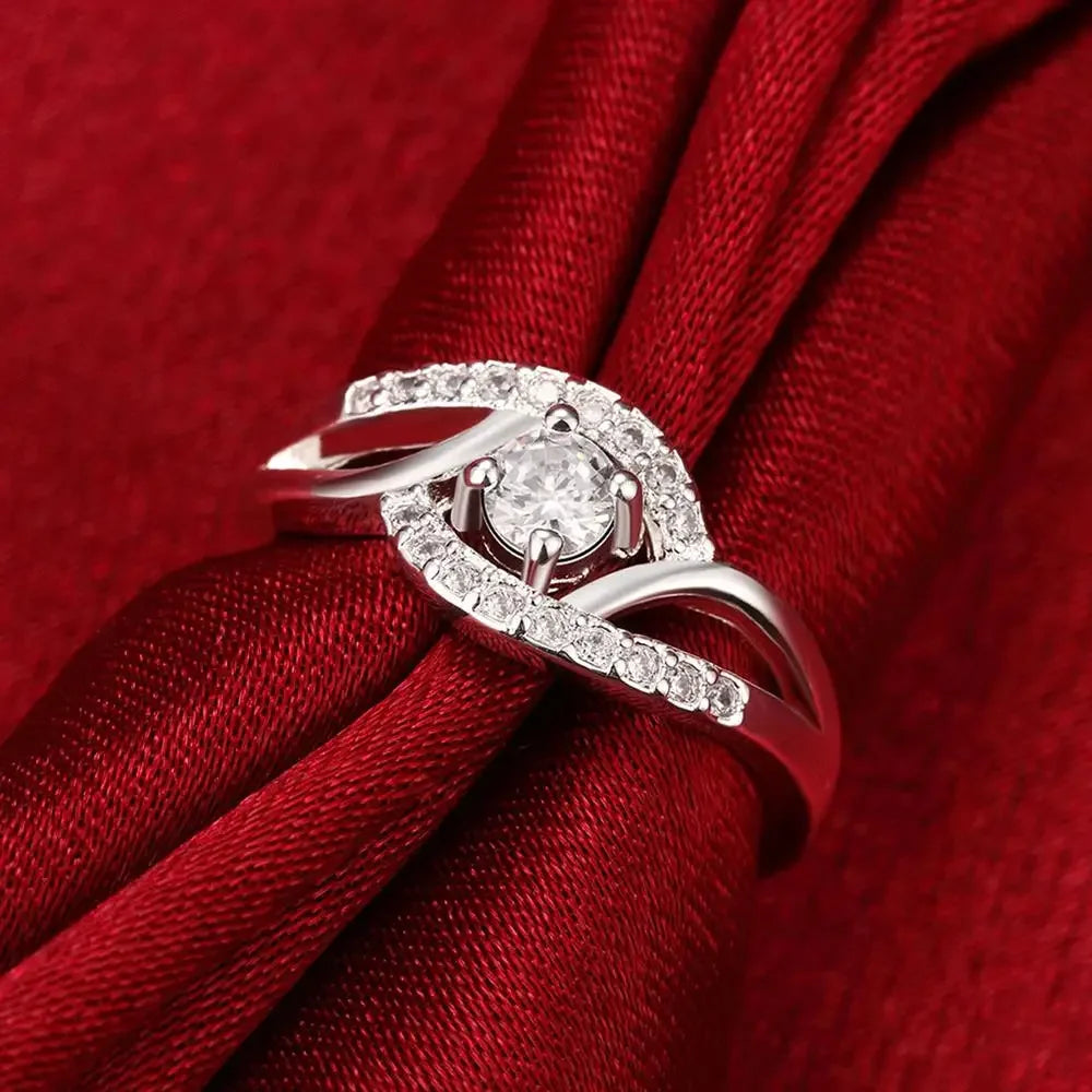 New Streetwear 925 Sterling Silver Shiny Zircon Diamond Rings for Women Wedding Party Gifts Fine Jewelry Engagement Rings