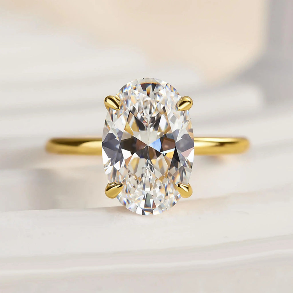 Anillo Solitario Oval · Plata 925 · 1–8 Quilates