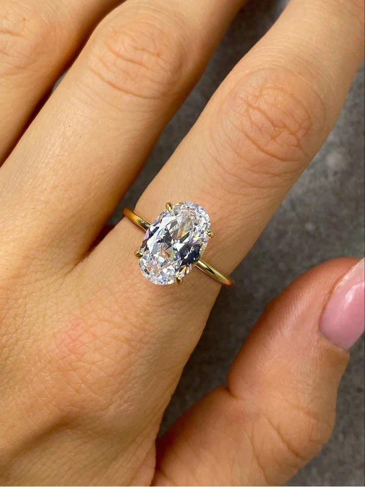 Anillo Solitario Oval · Plata 925 · 1–8 Quilates